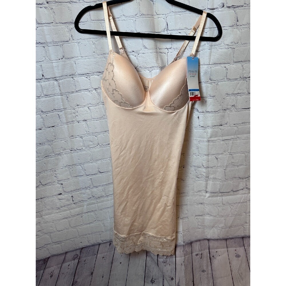 Assets by Spanx Luxe & Lean Lace Full Slip Body Shaper Nude XL